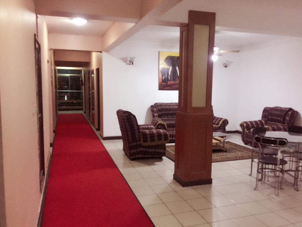 New Yuetan Hotel ダル・エス・サラーム エクステリア 写真